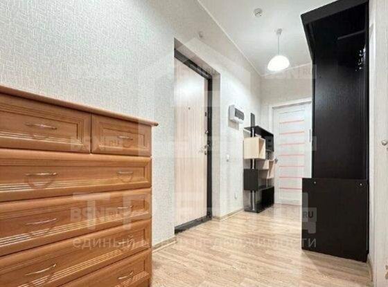 Продажа двухкомнатной квартиры - поселок Шушары, Школьная улица, д.17 