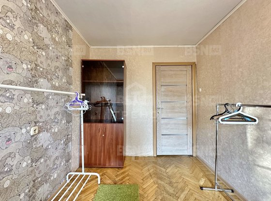 Продажа трехкомнатной квартиры - Новосибирская улица, д.18 