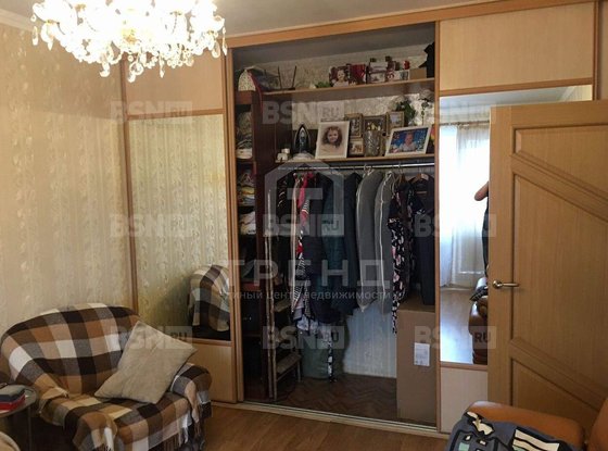 Продажа однокомнатной квартиры - Малая Карпатская улица, д.15 