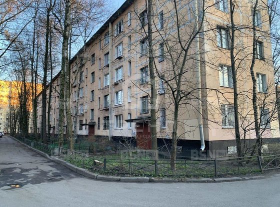 Продажа трехкомнатной квартиры - Лёни Голикова улица, д.44 