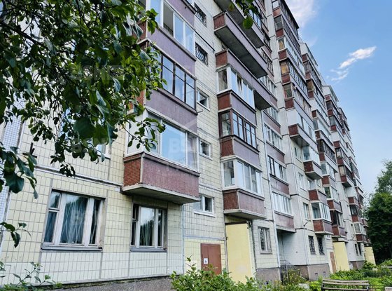 Продажа двухкомнатной квартиры - Реки Оккервиль набережная, д.8 