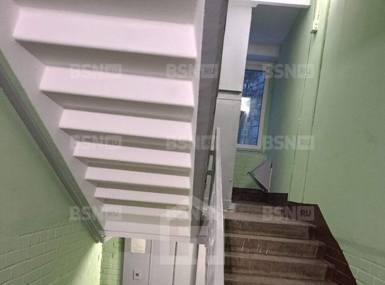 Продажа трехкомнатной квартиры - Орджоникидзе улица, д.63, корп.2 