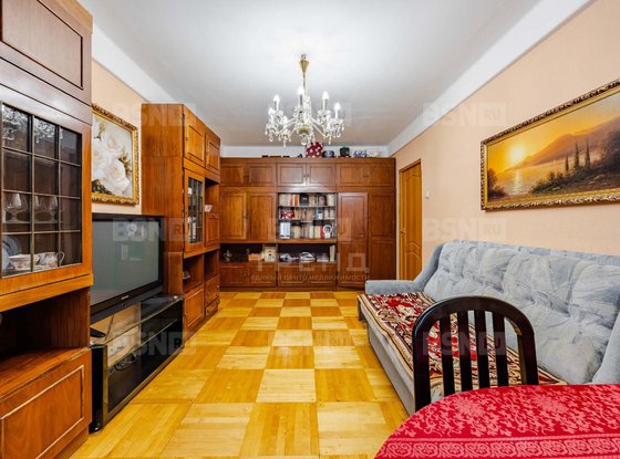 Продажа трехкомнатной квартиры - Энтузиастов проспект, д.47, корп.1 