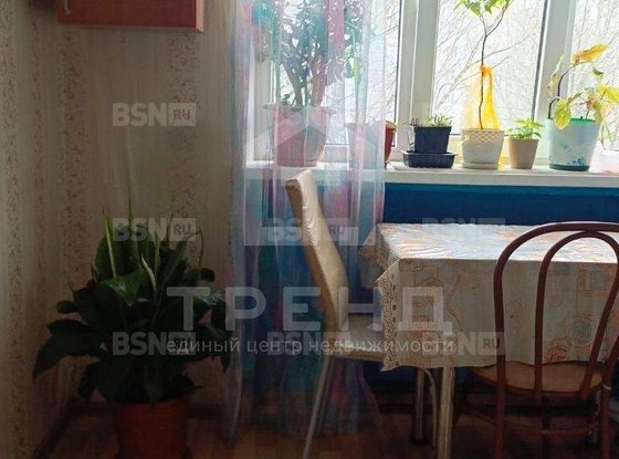 Продажа трехкомнатной квартиры - Композиторов улица, д.15 