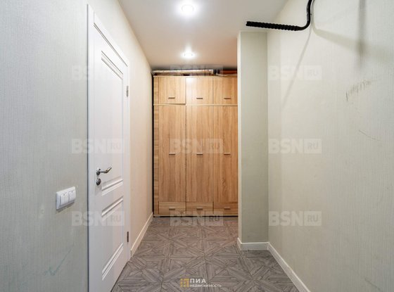 Продажа четырехкомнатной квартиры - поселок Парголово, Тихоокеанская улица, д.1, корп.1 стр 1 