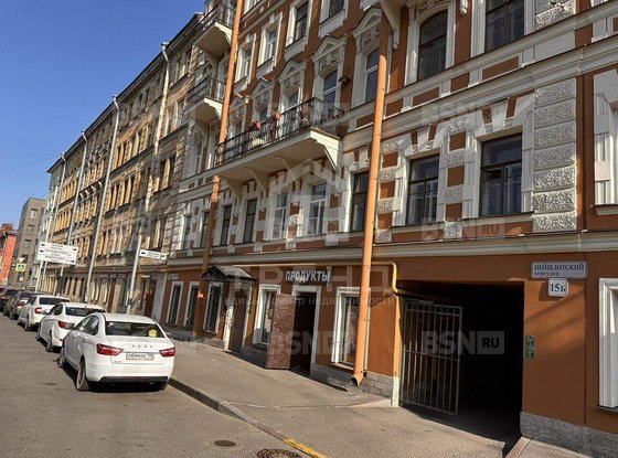Продажа четырехкомнатной квартиры - Нейшлотский переулок, д.15, б 