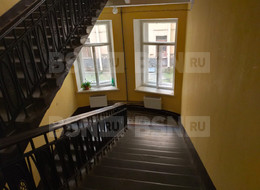 Продажа трехкомнатной квартиры - Санкт-Петербург, Петроградский район, Каменноостровский пр-кт., д.67 