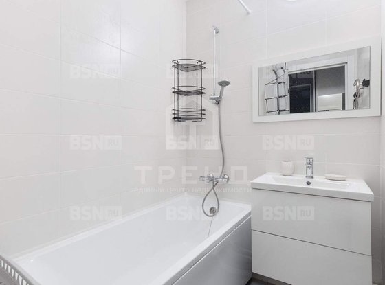 Продажа двухкомнатной квартиры - Бугры, Гаражный проезд, д.27, корп.1 