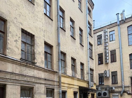 Продажа трехкомнатной квартиры - Московский проспект, д.36 