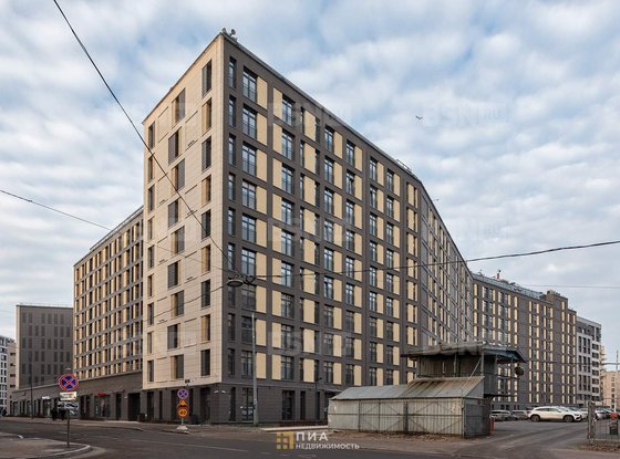 Продажа трехкомнатной квартиры - Лисичанская улица, д.14 