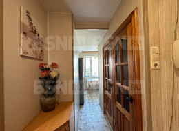 Продажа трехкомнатной квартиры - Ленинградская область, Ломоносовский район, Кипень д., Ропшинское ш., д.15 