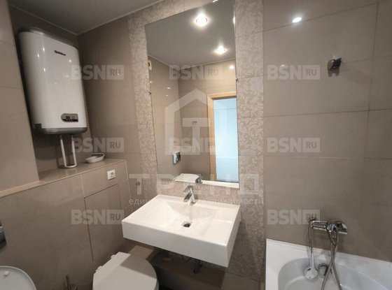 Продажа трехкомнатной квартиры - Ветеранов проспект, д.73 