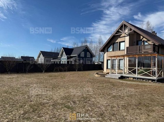 Продажа дома - Ленинградская область, Малиновая улица, д.7