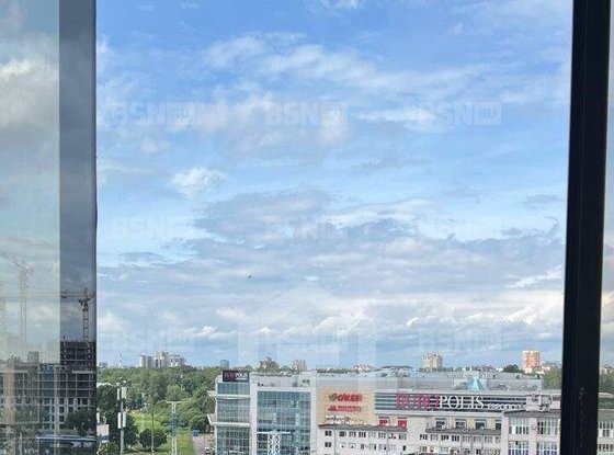 Продажа трехкомнатной квартиры - Новолитовская улица, д.14 