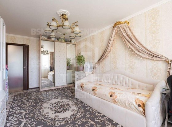 Продажа трехкомнатной квартиры - Бугры, Школьная улица, д.9 