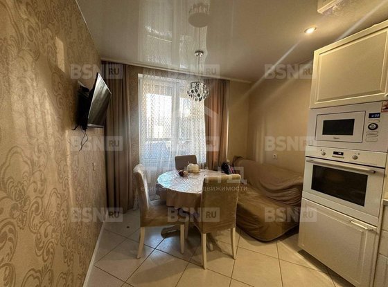 Продажа двухкомнатной квартиры - Оптиков улица, д.45, корп.1 