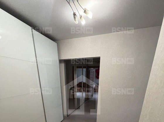Продажа четырехкомнатной квартиры - Маршала Захарова улица, д.39 