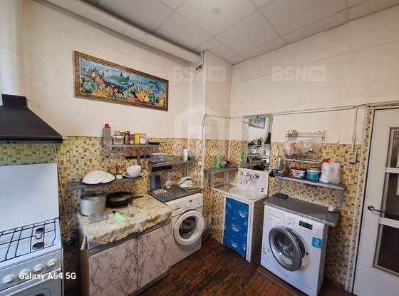 Продажа трехкомнатной квартиры - 12-я Красноармейская улица, д.23 