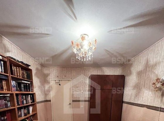 Продажа двухкомнатной квартиры - Кингисепп, Воровского улица, д.11, а 