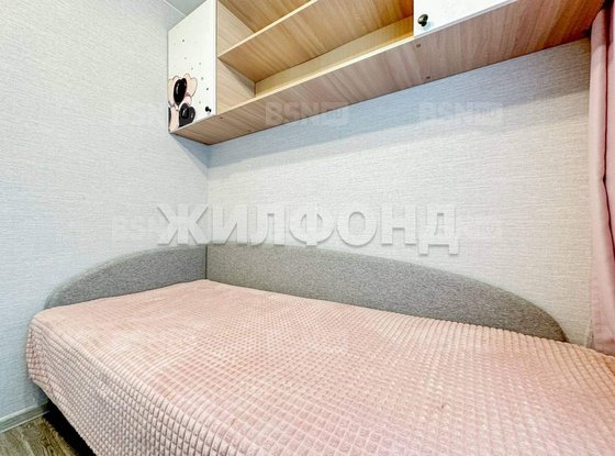 Продажа четырехкомнатной квартиры - Пограничника Гарькавого улица, д.48, корп.2 