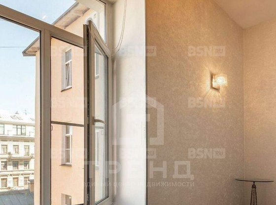 Продажа трехкомнатной квартиры - Смольный проспект, д.9 