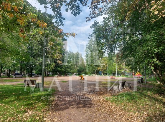 Продажа трехкомнатной квартиры - Фаворского улица, д.18 