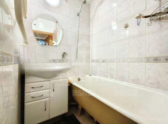 Продажа трехкомнатной квартиры - Художников проспект, д.24, корп.3 