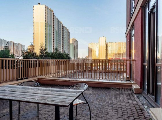 Продажа двухкомнатной квартиры - Дыбенко улица, д.8, корп.1 