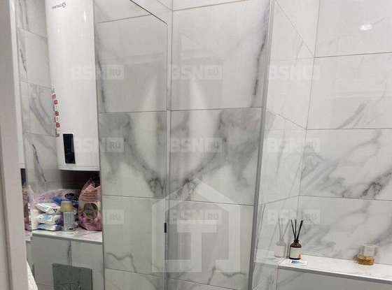 Продажа трехкомнатной квартиры - Большеохтинский проспект, д.15, корп.2 стр 1 