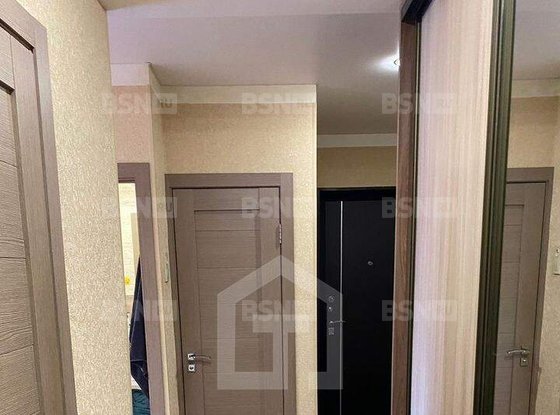 Продажа трехкомнатной квартиры - Маршала Новикова улица, д.3 