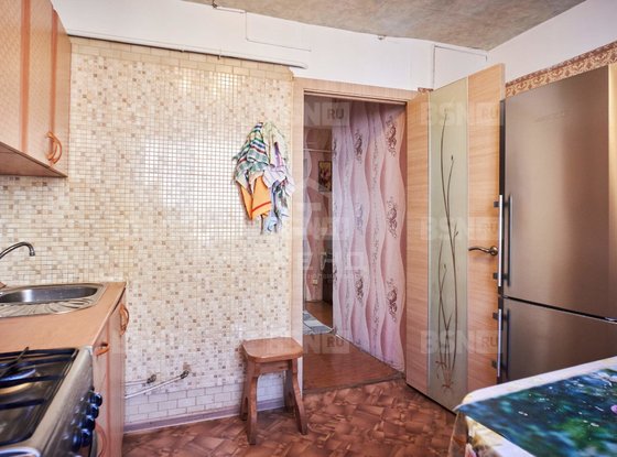 Продажа трехкомнатной квартиры - Петергоф, Суворовская улица, д.3, корп.9 