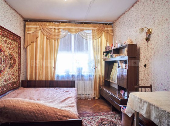 Продажа трехкомнатной квартиры - Петергоф, Суворовская улица, д.3, корп.9 