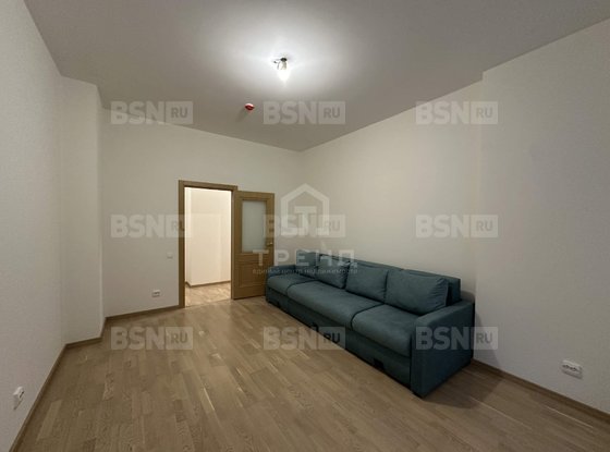 Продажа двухкомнатной квартиры - Дыбенко улица, д.26 