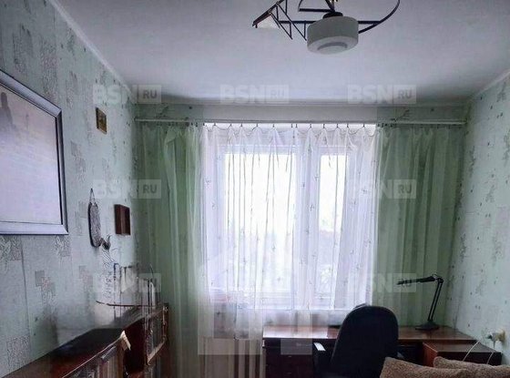 Продажа трехкомнатной квартиры - Ломоносов, Пулемётчиков улица, д.20 