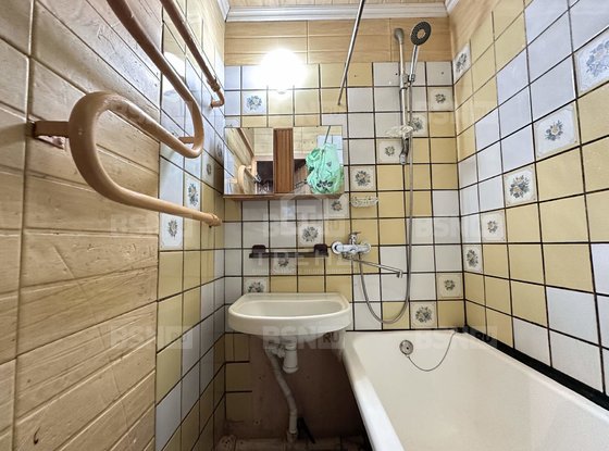 Продажа трехкомнатной квартиры - Учительская улица, д.6, корп.1 