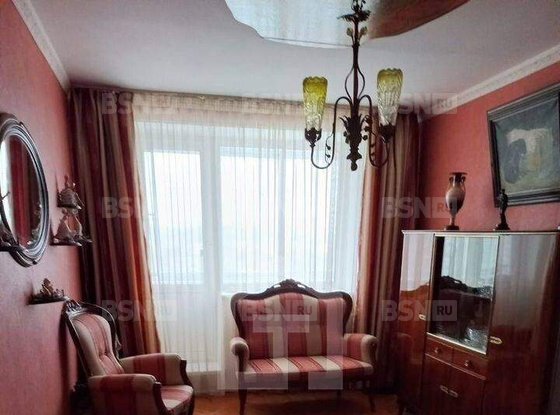Продажа трехкомнатной квартиры - Ломоносов, Пулемётчиков улица, д.20 
