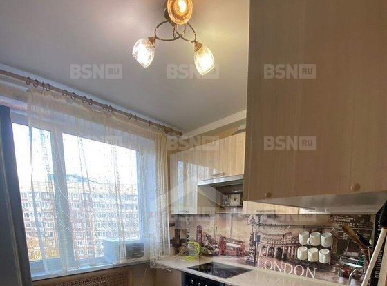 Продажа трехкомнатной квартиры - Маршала Новикова улица, д.3 