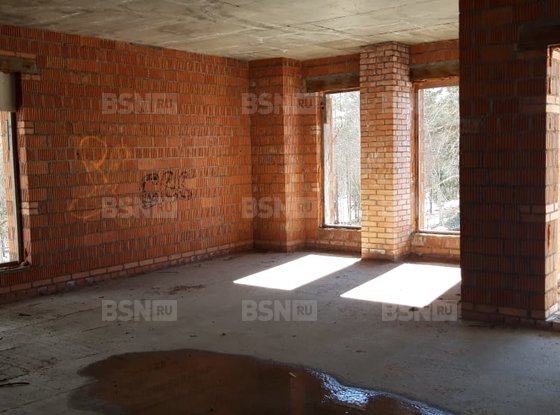 Продажа дома - поселок Ленинское, Мира улица, д.105