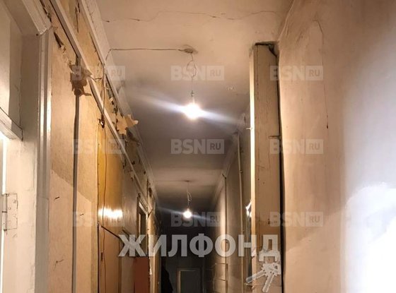 Продажа комнаты в шестикомнатной квартире - Жуковского улица, д.57 