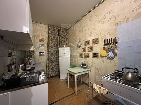 Продажа четырехкомнатной квартиры - 12-я В.О. линия, д.13 