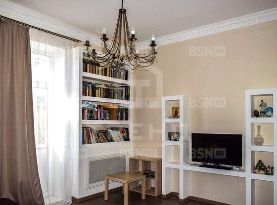 Продажа трехкомнатной квартиры - Суворовский проспект, д.61 