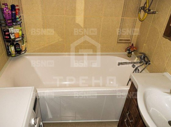 Продажа трехкомнатной квартиры - Суворовский проспект, д.61 