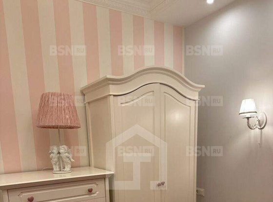 Продажа трехкомнатной квартиры - Гороховая улица, д.71 