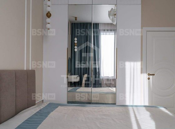 Продажа трехкомнатной квартиры - Александра Матросова улица, д.3, стр1 