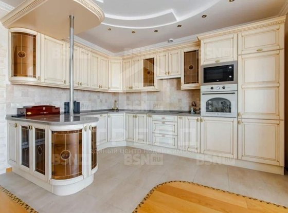Продажа трехкомнатной квартиры - Наличная улица, д.28/16, б 