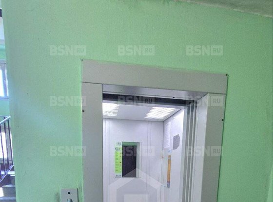 Продажа четырехкомнатной квартиры - Большевиков проспект, д.4, корп.1 