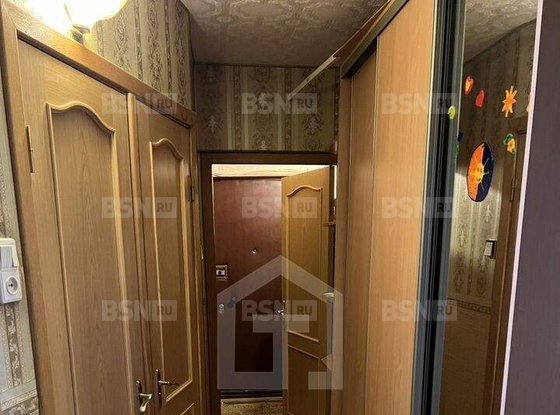 Продажа трехкомнатной квартиры - Софийская улица, д.38, корп.1 