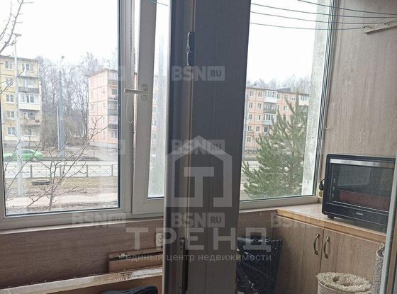 Продажа трехкомнатной квартиры - Науки проспект, д.2 