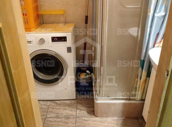 Продажа двухкомнатной квартиры - Маршала Казакова улица, д.32 