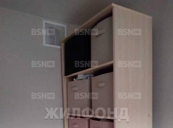 Продажа комнаты в шестикомнатной квартире - Беринга улица, д.32, корп.2 